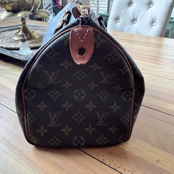 Vintage Louis Vuitton Speedy 30 Brown Monogram Handbag - Picture 2 of 11